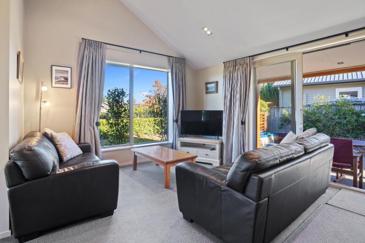 Fairway Cottage - Hanmer Springs Holiday Home 외부 사진
