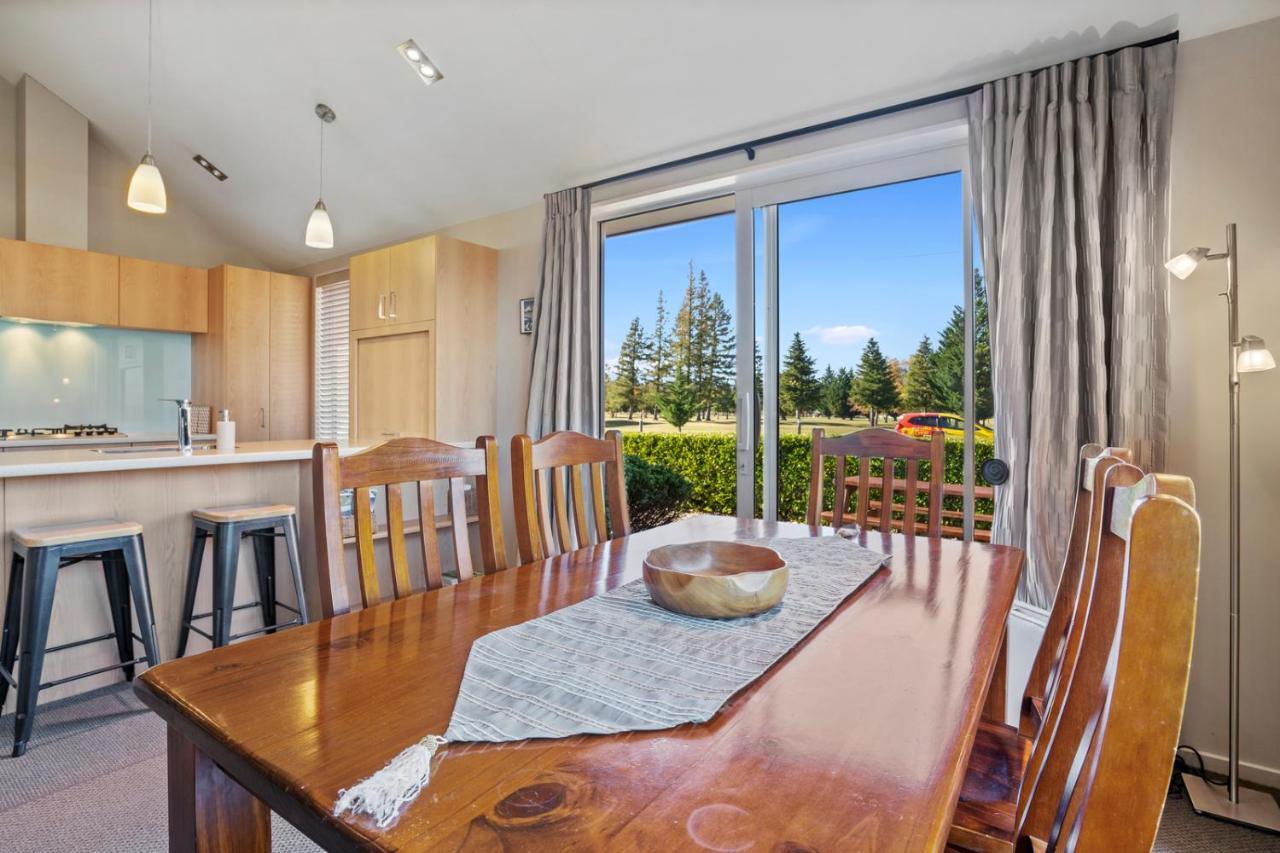 Fairway Cottage - Hanmer Springs Holiday Home 외부 사진